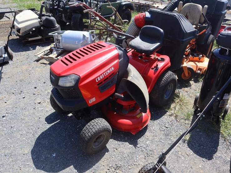 craftsman-t110-tractor-image-4