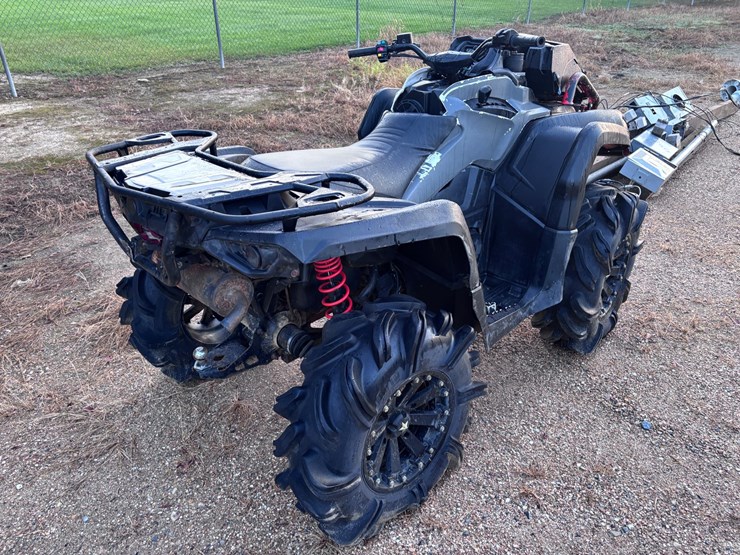 #1868-•-can-am-rengade-1000-|-for-parts/repairs-|-no-title-image-4
