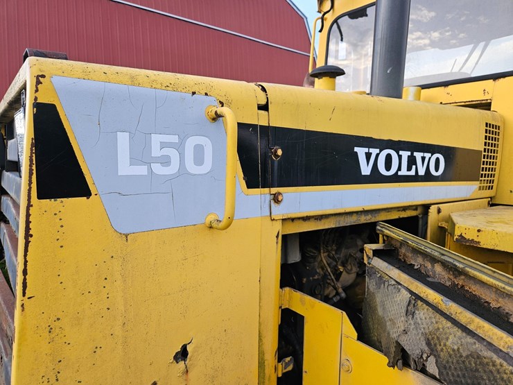 1987-volvo-l50-image-12