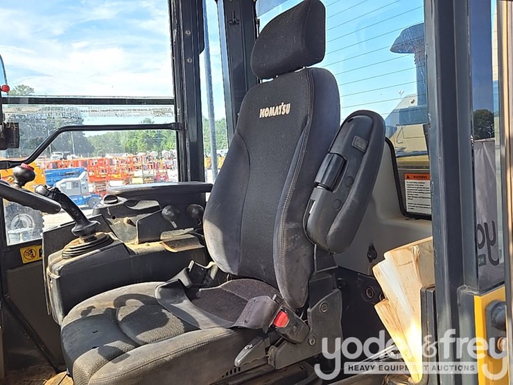 2017-komatsu-wa270-8-image-29