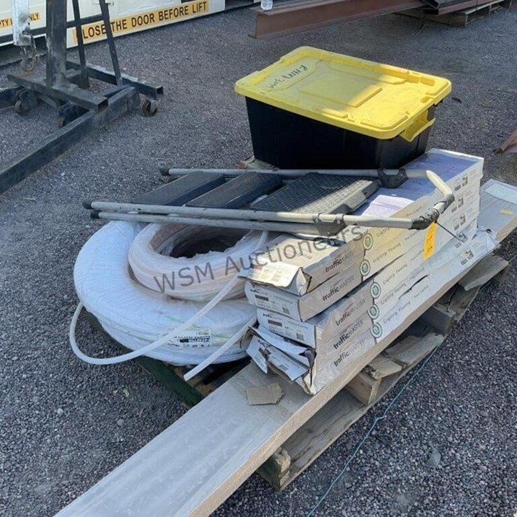 PALLET OF MISC