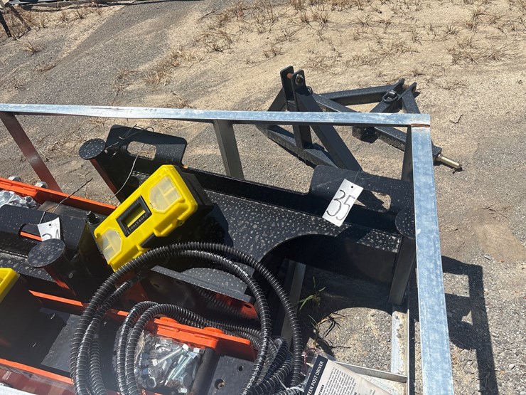#35-•-(1)-skid-steer-post-driver-image-3