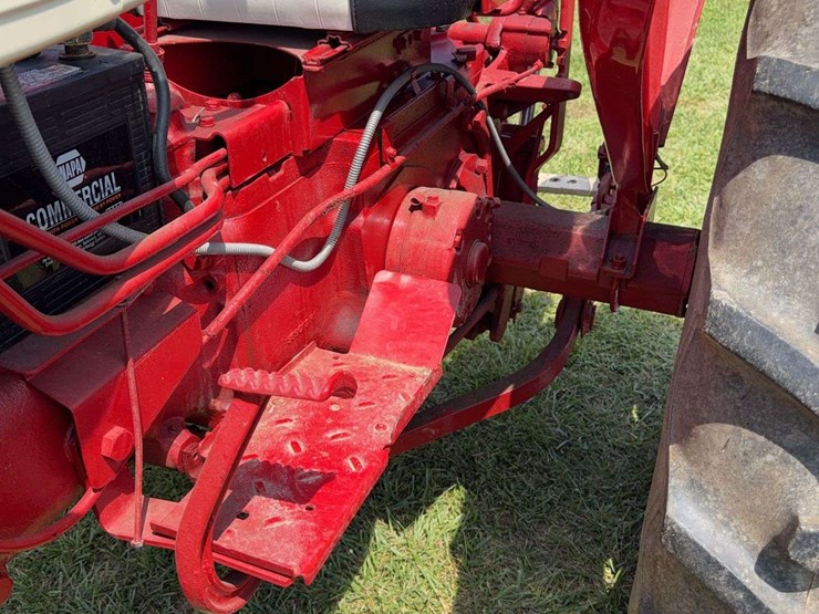 1958-farmall-240-image-18