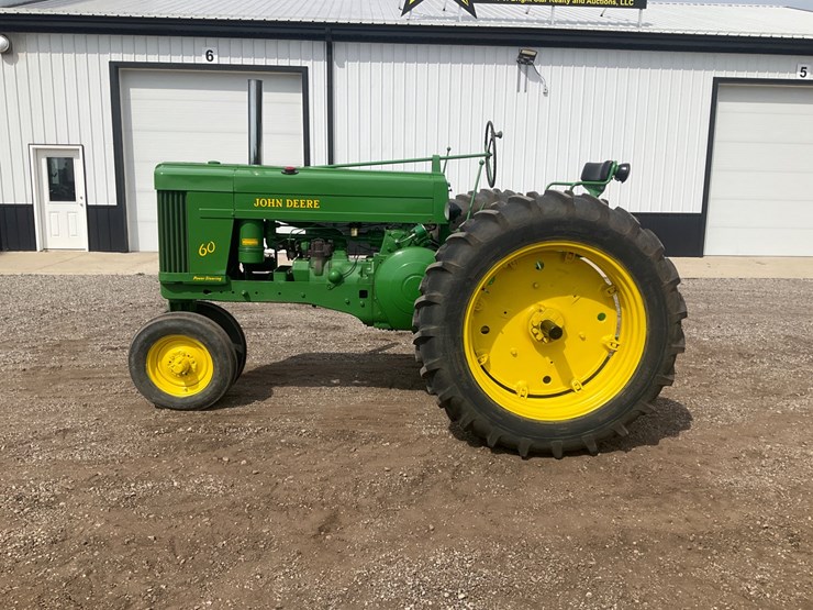 1954-john-deere-60-image-2
