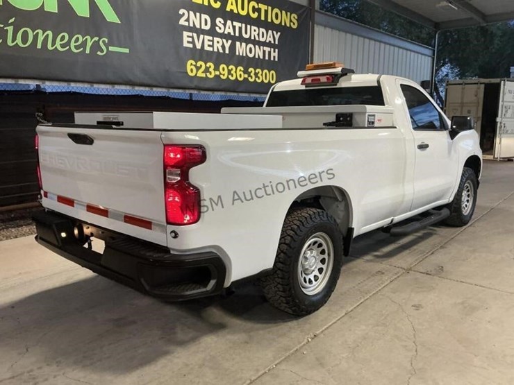 2021-chevrolet-silverado-1500-image-7