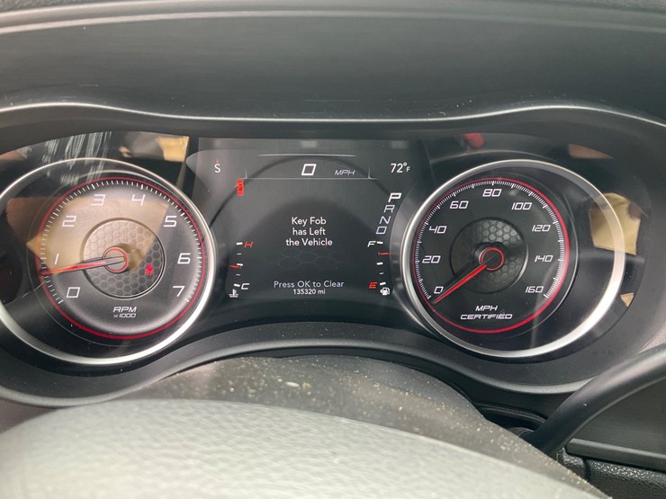 #2050-•-2018-dodge-charger-awd-image-23
