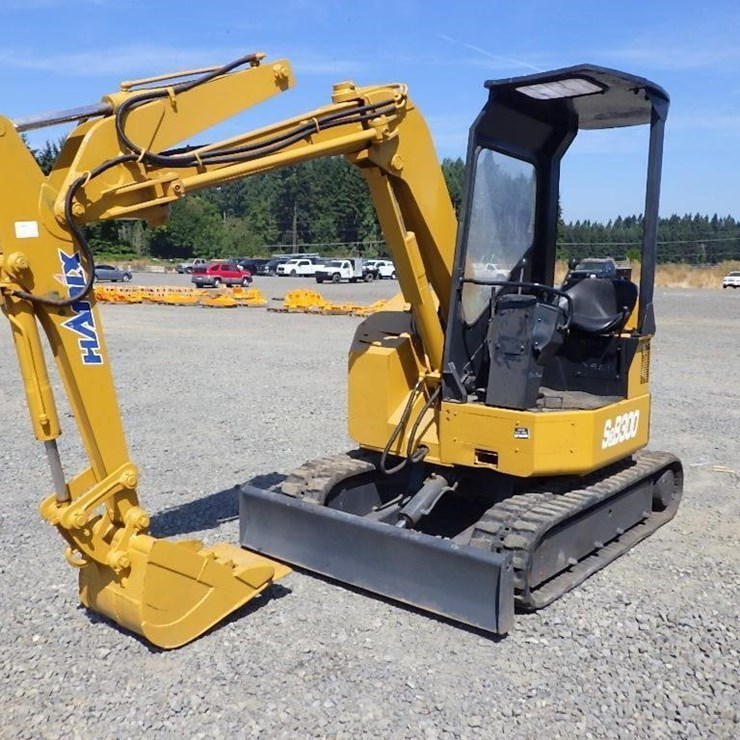 HANIX S&B300