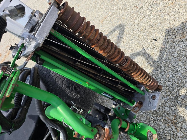 2016-john-deere-7500a-image-13