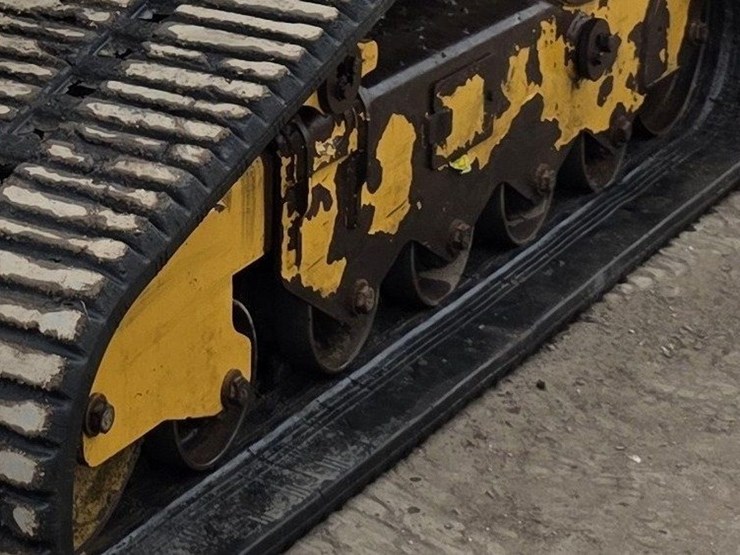 2018-caterpillar-299d2-image-34
