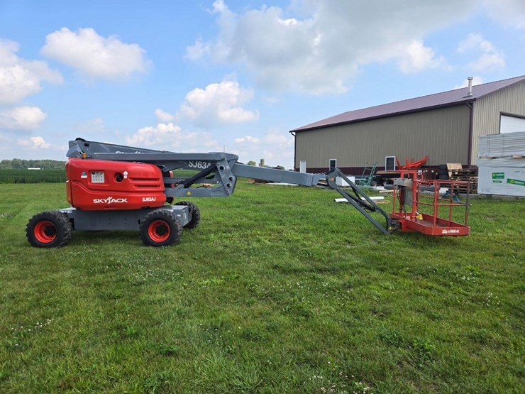 #103-•-2019-skyjack-sj63-boom-lift-image-6