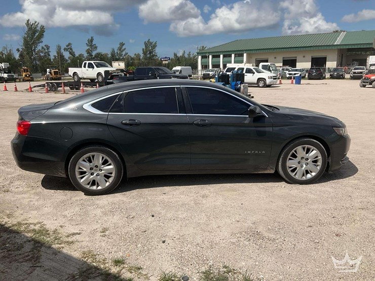 2018-chevrolet-impala-sedan-image-3