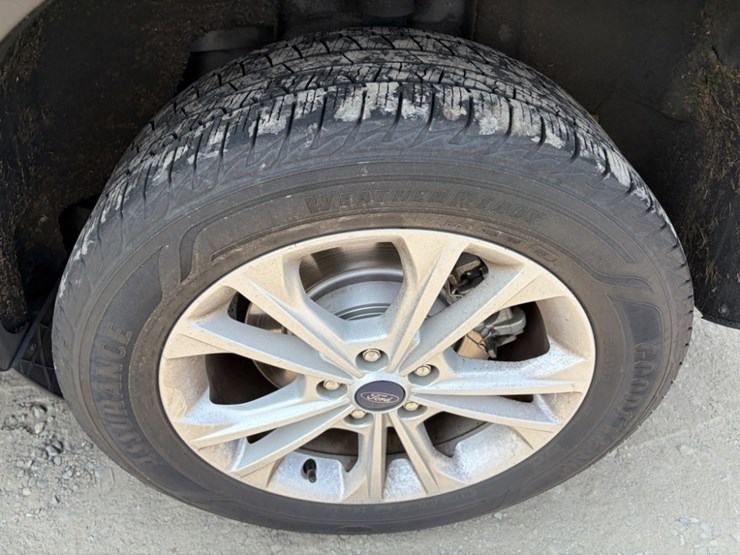 2018-ford-escape-se-image-31