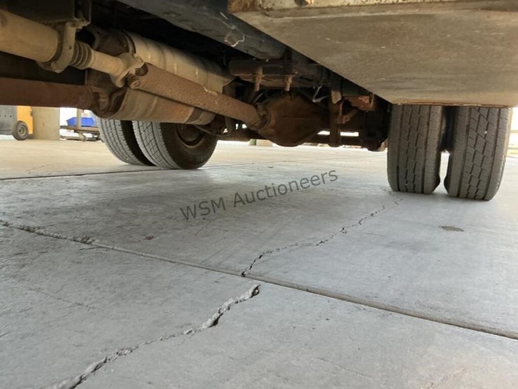 2012-ford-f350-image-30
