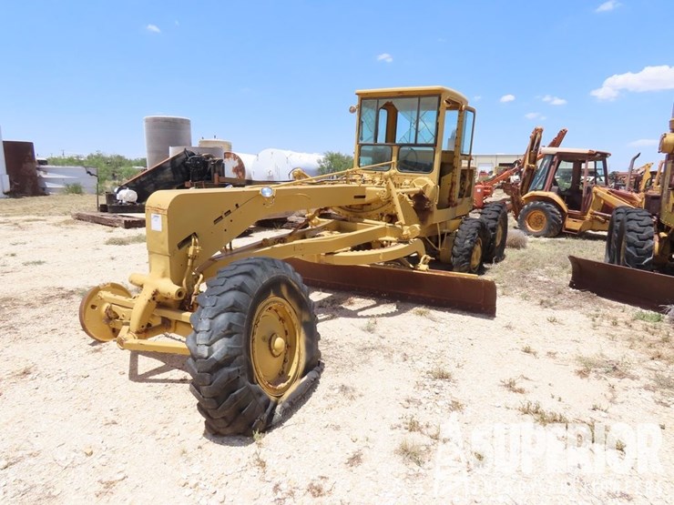 caterpillar-120-image-1