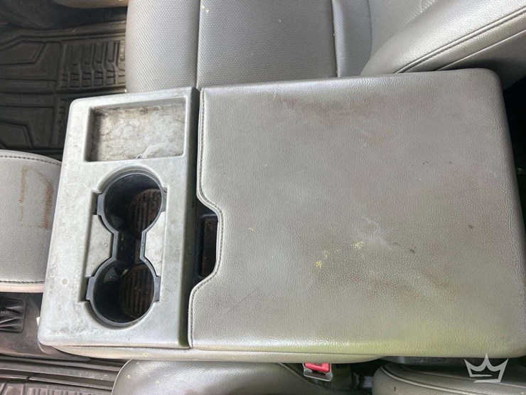 2017-ford-f550-image-25
