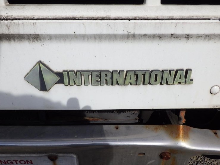 1992-international-4700-image-9