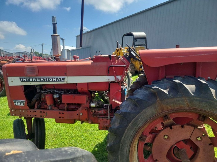1968-farmall-656-gas-image-6