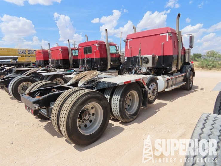 2015-western-star-4900-image-3