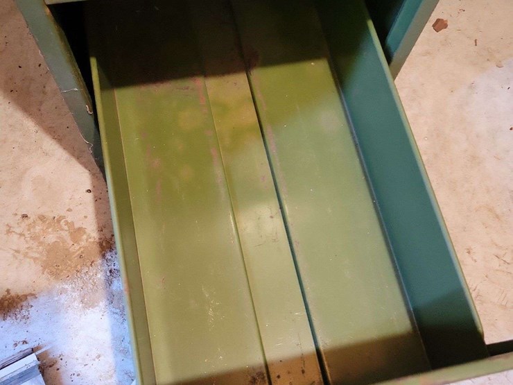 gulf-bland-forms-and-cabinet-image-11