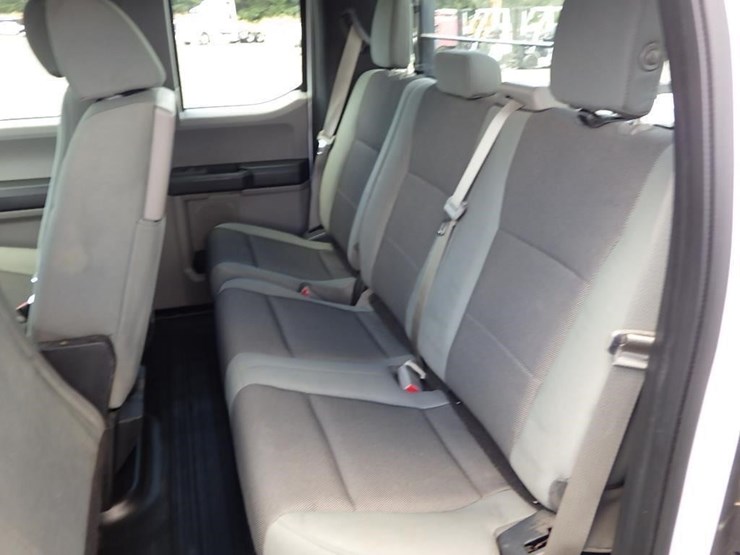 2017-ford-f150-image-27