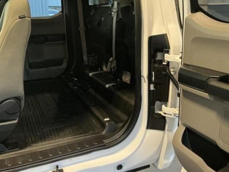 2019-ford-f350-image-24