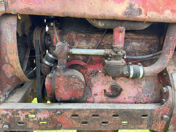 1943-farmall-m-image-9