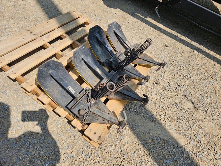 #77-•-8-row-stalk-stomper-set-image-10