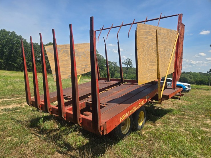 new-holland-1033-image-5