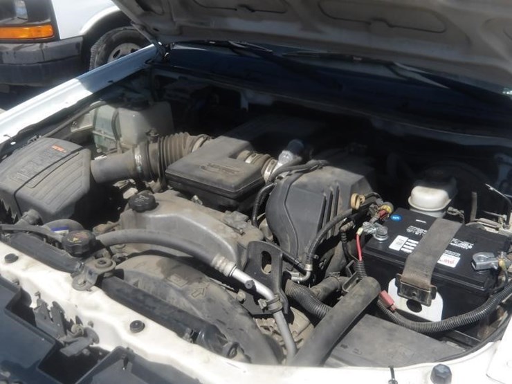 2011-chevrolet-colorado-image-8