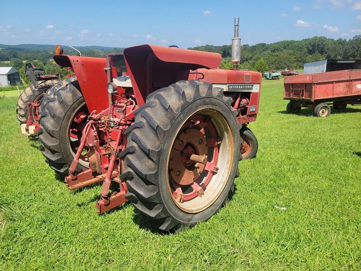 1968-farmall-656-gas-image-3