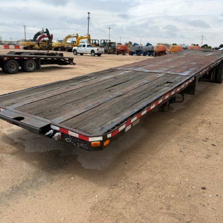 1983 LUFKIN FLATBED