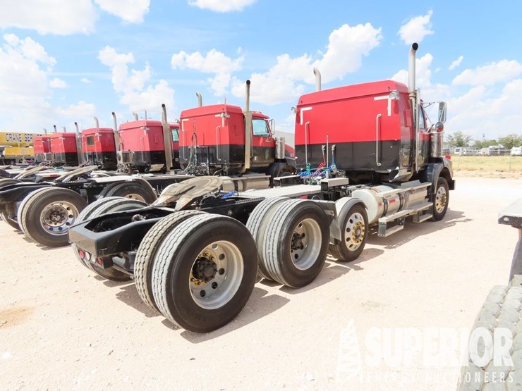 2013-western-star-4900-image-3
