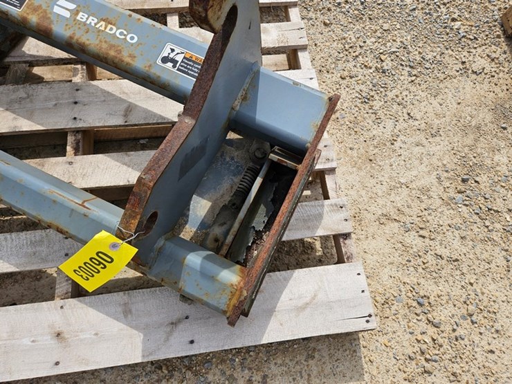 #47-•-2011-wacker-bradco-179086-adaptor-plate-image-8