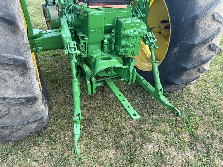 john-deere-730-image-15