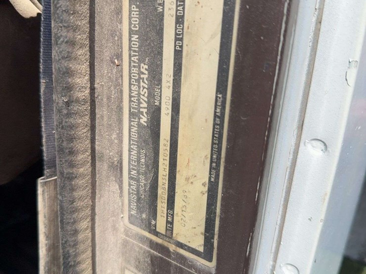 1990-international-4900-image-12