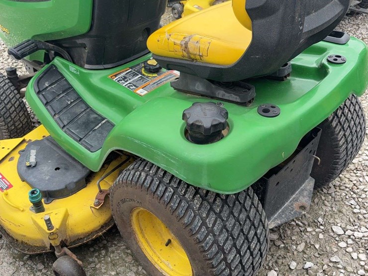 john-deere-x340-image-8