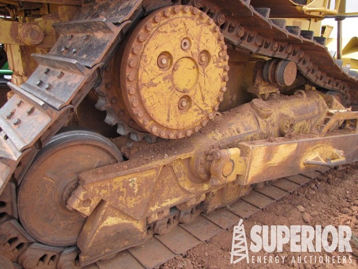 caterpillar-d6t-xl-image-6