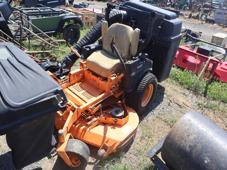 skag-zero-turn-mower-image-3
