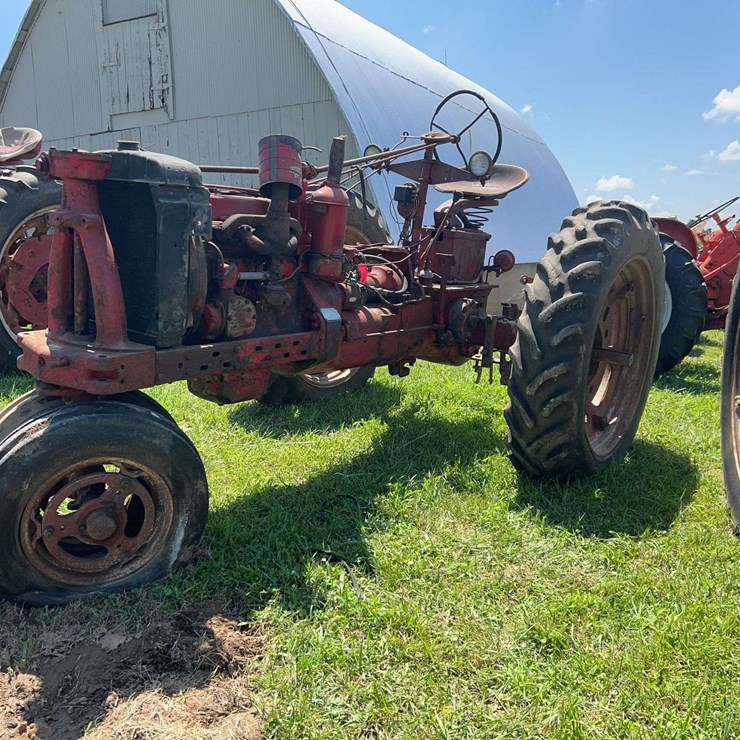 1954 Farmall Super H