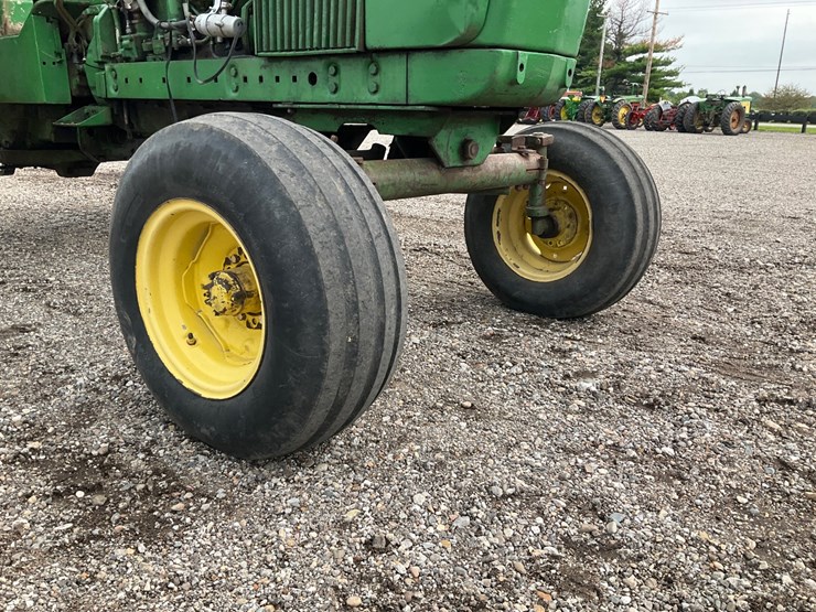 1961-john-deere-4010-image-10