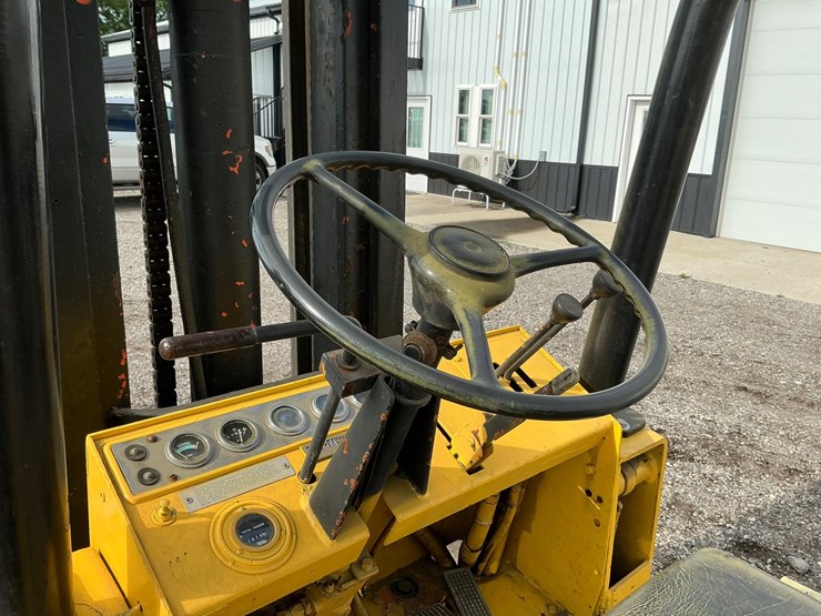 #1351-•-yale-glc-120-sbs-096-forklift-image-13