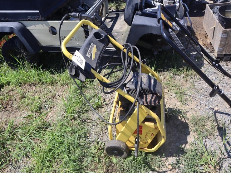 karcher-pressure-washer-image-2