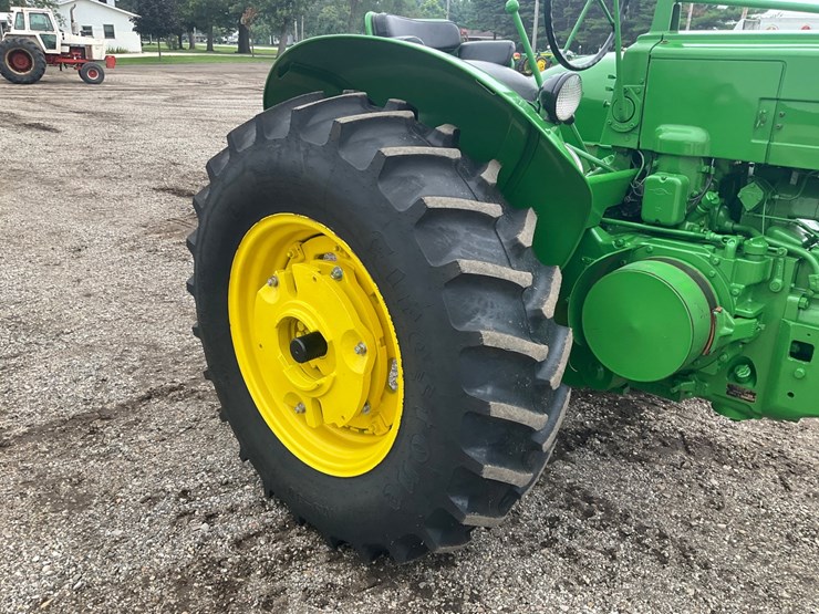 1955-john-deere-70-image-16