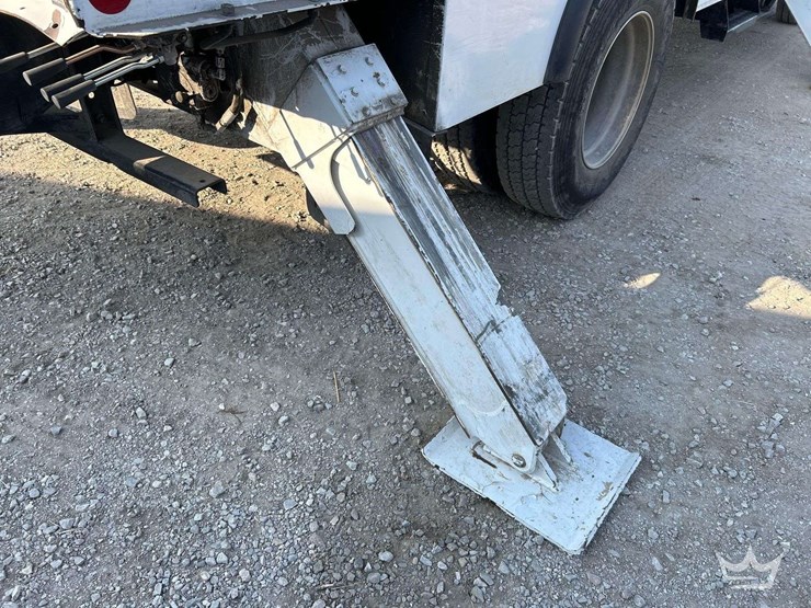 2019-international-workstar-7400-image-28