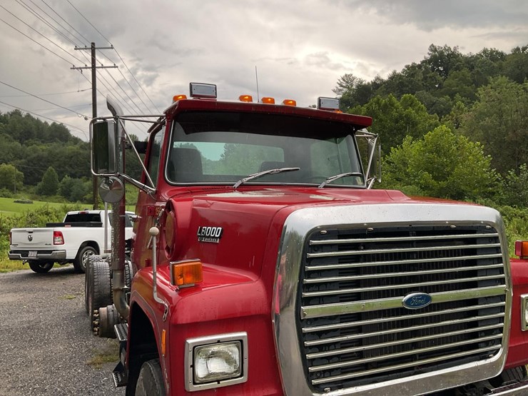 1989-ford-l8000-image-52