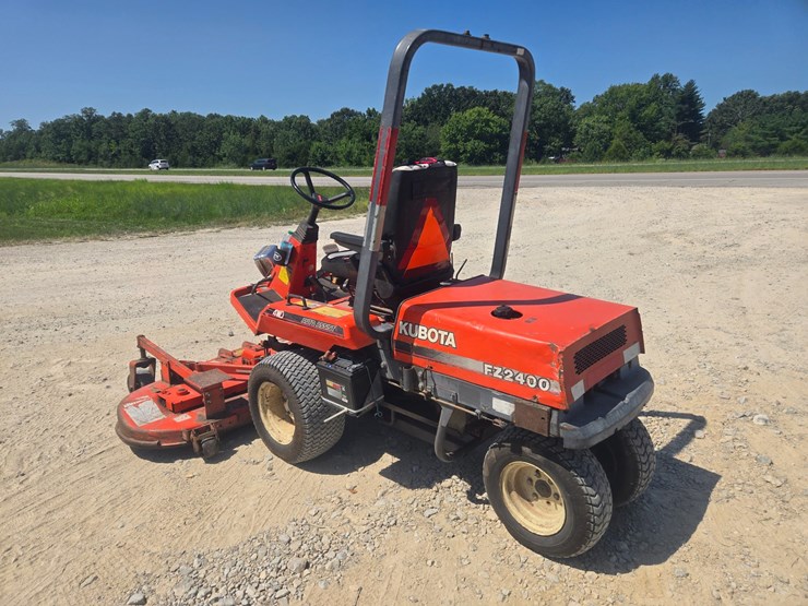 kubota-fz2400-image-6