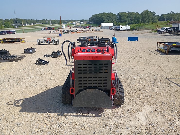 #26109-•-2025-agt-lrt23-mini-skid-steer-image-2