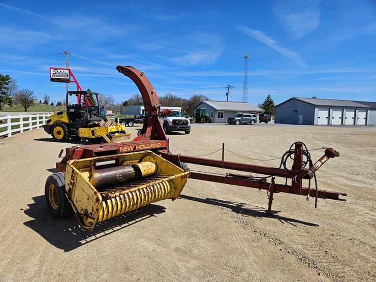 new-holland-770-image-7
