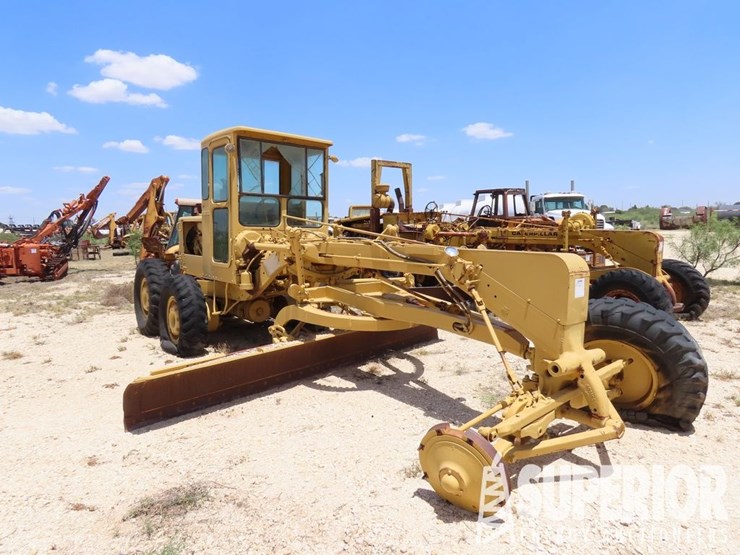 caterpillar-120-image-4