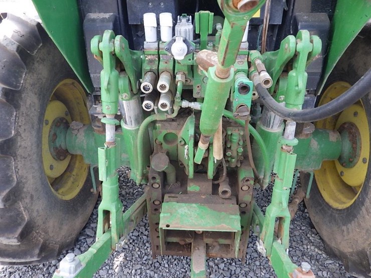 john-deere-6115m-image-18